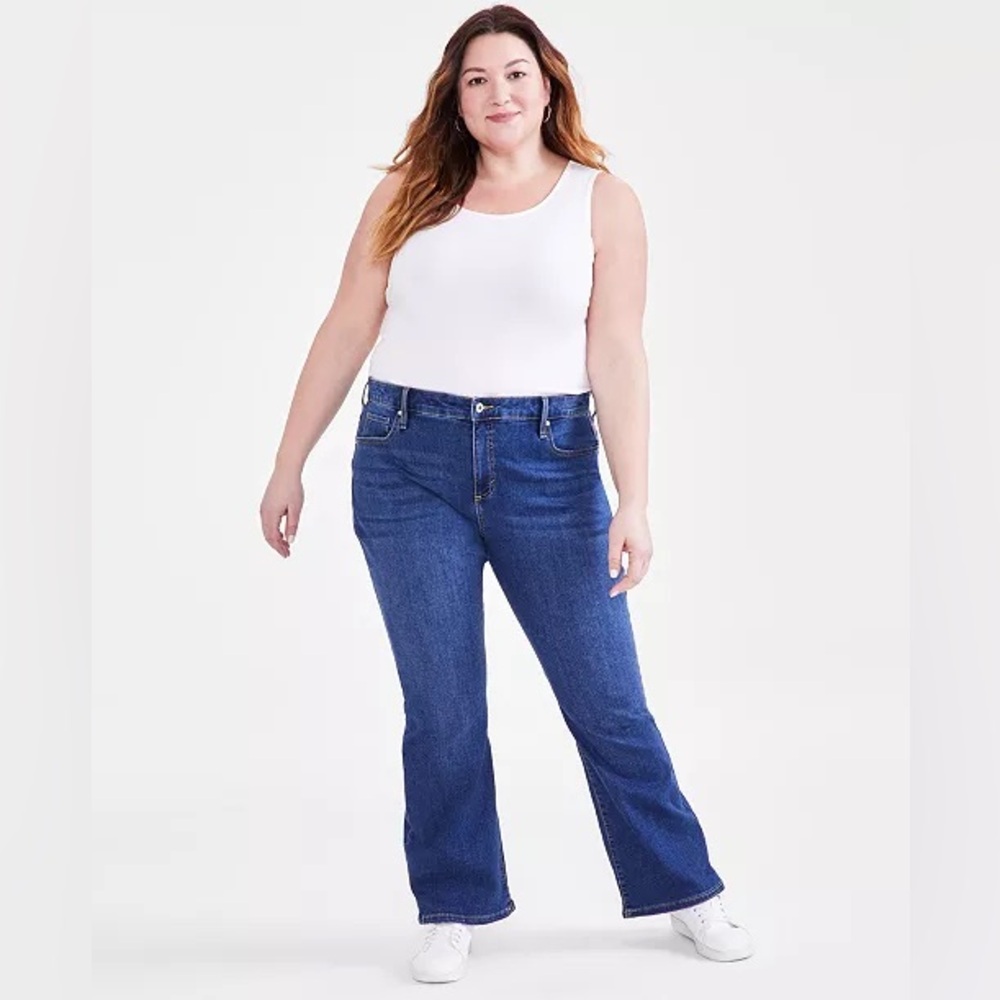 Style & Co. Women's Dark Blue Petite Flare Jeans Size 16WP